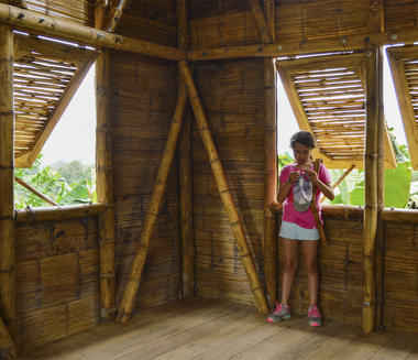 A Construction Strategy for Socially-Organized Housing in Latin America