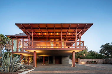 Gallery of Expansion of Barrocas House / Carlos Castanheira  - 1