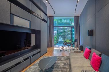 Gallery of Green Revelation House / HYLA Architects  - 12