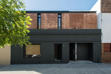 Casa E9 / Estudio Arraigo