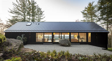 Casa Ledge / Desai Chia Architecture