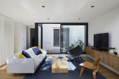 Gallery of South Yarra Void House / Andrew Child Architect  - 9