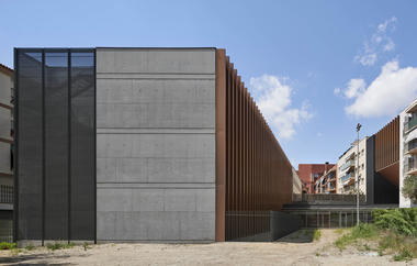 Centro de Atención Primaria / Carlos Valls Arquitectura + AAAR Arquitectes