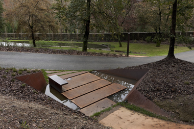 Gallery of Exterior Spaces in Guimaraes / Pitagoras Group  - 5