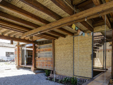 Galería de El bambú en Ecuador: proyectos contemporáneos construidos en caña  - 11