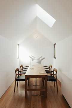 Gallery of Casa da Escrita / João Mendes Ribeiro  - 8
