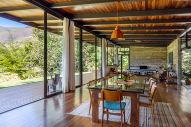 Galeria de Casa no Vale das Videiras / Rodrigo Simão Arquitetura  - 4