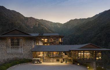Gallery of Complex Taj Rishikesh Resort & Spa / yh2  - 1