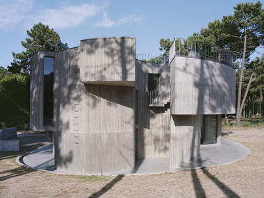 Casa trevo / Double(o) Studio