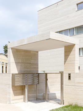 Gallery of Residencial Complex in Gallarate / Álvaro Siza + COR Arquitectos  - 10