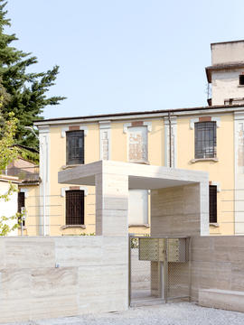 Gallery of Residencial Complex in Gallarate / Álvaro Siza + COR Arquitectos  - 9