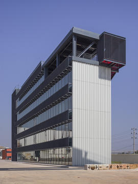 Gallery of Gemak Shipyard Administration Office / CM Mimarlık  - 2