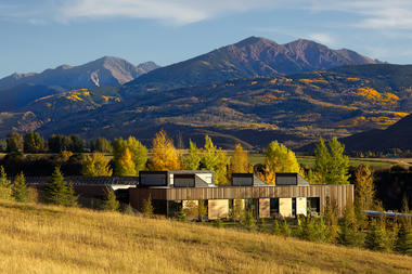 Aspen Community School  / Studio B Architecture + Interiors