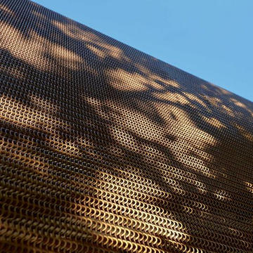 Gallery of Architectural Mesh in Protagonist café - 9