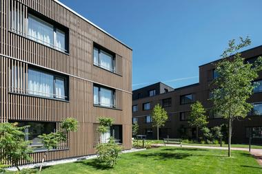 Gallery of Apartments for the Employees EUROPA-PARK / archis Architekten +Ingenieure  - 7