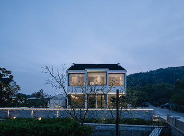 Wonderland 忘了咖啡 / DABIN SPACE