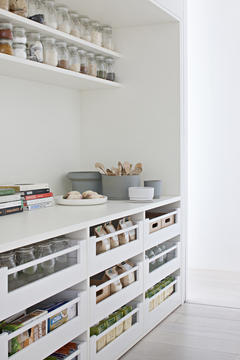 Gallery of Bourne Road Residence / studiofour  - 13