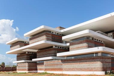印度校园 Rane Vidyalaya / Shanmugam Associates