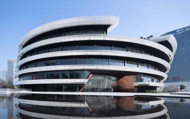 太平鸟时尚中心 / Daniel Statham Architects