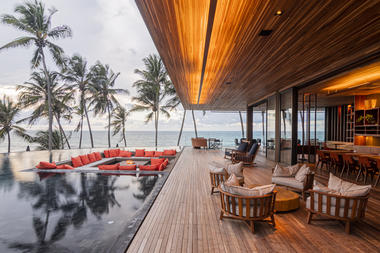 Gallery of Incorporating Fire in External Projects: Tips and Examples for Fireplaces  - 11