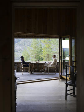 Gallery of The Cuckoo's Nest Cabin / Hoem + Folstad Arkitekter  - 16