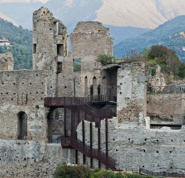 Restauro do Castello dei Doria a Dolceacqua / LD+SR architetti