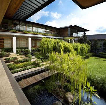 Casa Tembusu / Guz Architects
