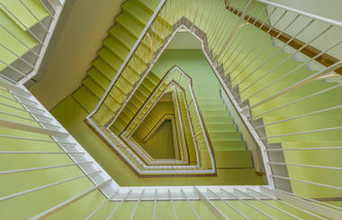 Galería de Viviendo en el Spinnereipark / Behnisch Architekten  - 14