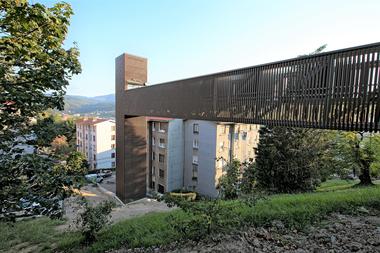 Elevador urbano / HIKA arquitectura y urbanismo