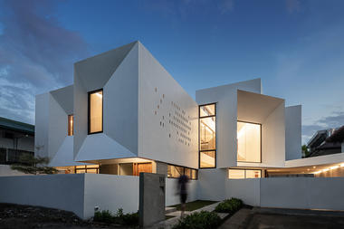 Gallery of Viewpoint House / Jim Caumeron Design  - 1