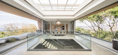 Gallery of The Atrium House  / Studio Saxe  - 29