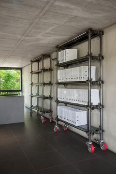 Gallery of Floating in Space / W design architecture studio   - 6