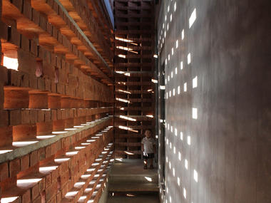Gallery of Sengal House / Play/ Saketh Singh  - 3