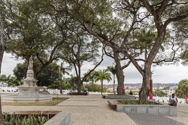 Gallery of City Square: Redefining Public Spaces During and After the Pandemic  - 2