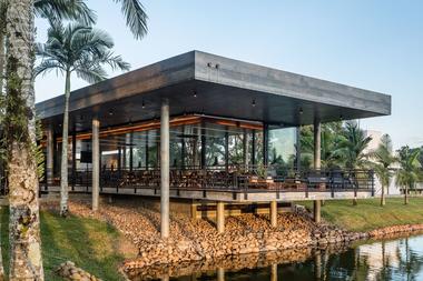 Damiani Ballroom / ES Arquitetura