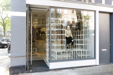 Gallery of Stills / DOEPEL STRIJKERS  - 4