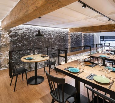 Gallery of Daria Restaurant / Zooco Estudio  - 7