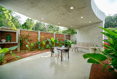 Residencia “cul-de-sac” / Chathurika Kulasinghe - Architect