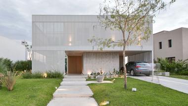 Casa H7 / COOMA Arquitectura