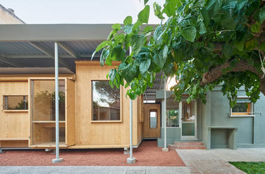 Casa mas JEC  /  Aixopluc