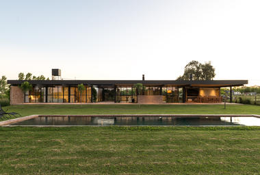 Casa La Cañada / Parada Cantilo Estudio