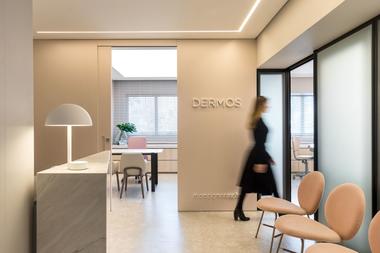 Galeria de Clínica Dermos / Belotto Scopel Tanaka  - 1