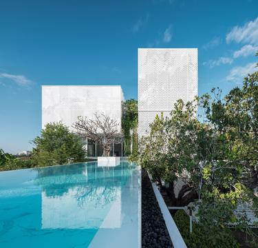 光影之屋 / Ayutt and Associates design