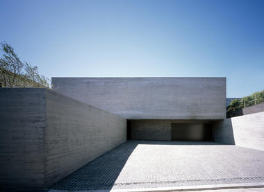 Casa Ortho / APOLLO Architects & Associates