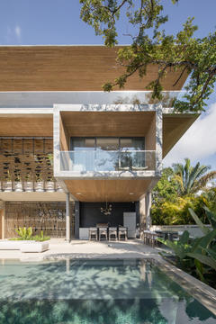 Gallery of The Atrium House  / Studio Saxe  - 11