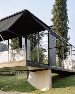 Gallery of Avala House / TEN  - 8
