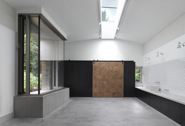 Walmer Castle and Gardens Learning Centre and Cafe / Adam Richards Architects