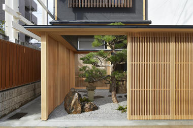 Gallery of Tsubo-Niwa Extension  / Kenzo Makino & Associates  - 3