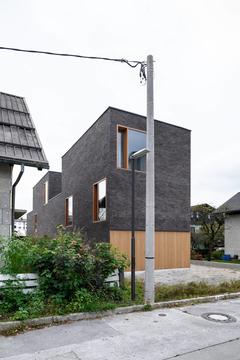 Gallery of The Double Brick House / ARHITEKTURA / OFFICE FOR URBANISM AND ARCHITECTURE  - 5