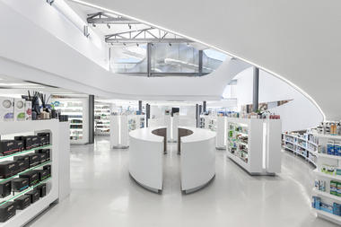 画廊 Mole药房，博物馆般的购物体验 / KLab Architecture  - 22